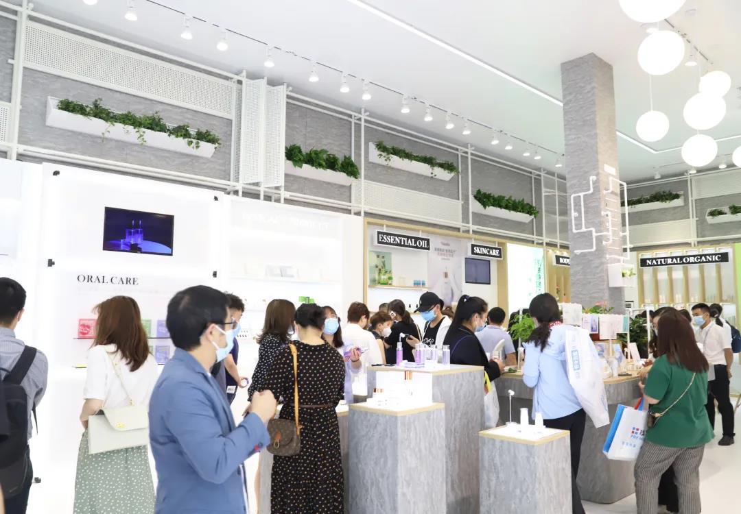 創(chuàng)意加碼 科技賦能 | 棟方股份第26屆上海美博會圓滿收官！