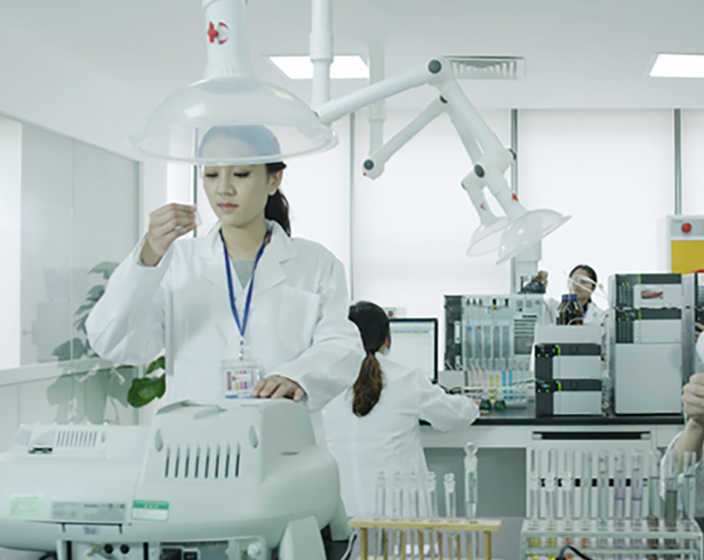 祝賀棟方股份入選廣州第二批“定制之都”示范單位，化妝品定制時代已經來臨！