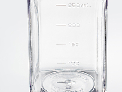 瓶身透明度高，刻度線清晰、準(zhǔn)確