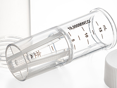 截留分子量標(biāo)識(shí)和體積刻度絲印在過(guò)濾器側(cè)面，便于識(shí)別